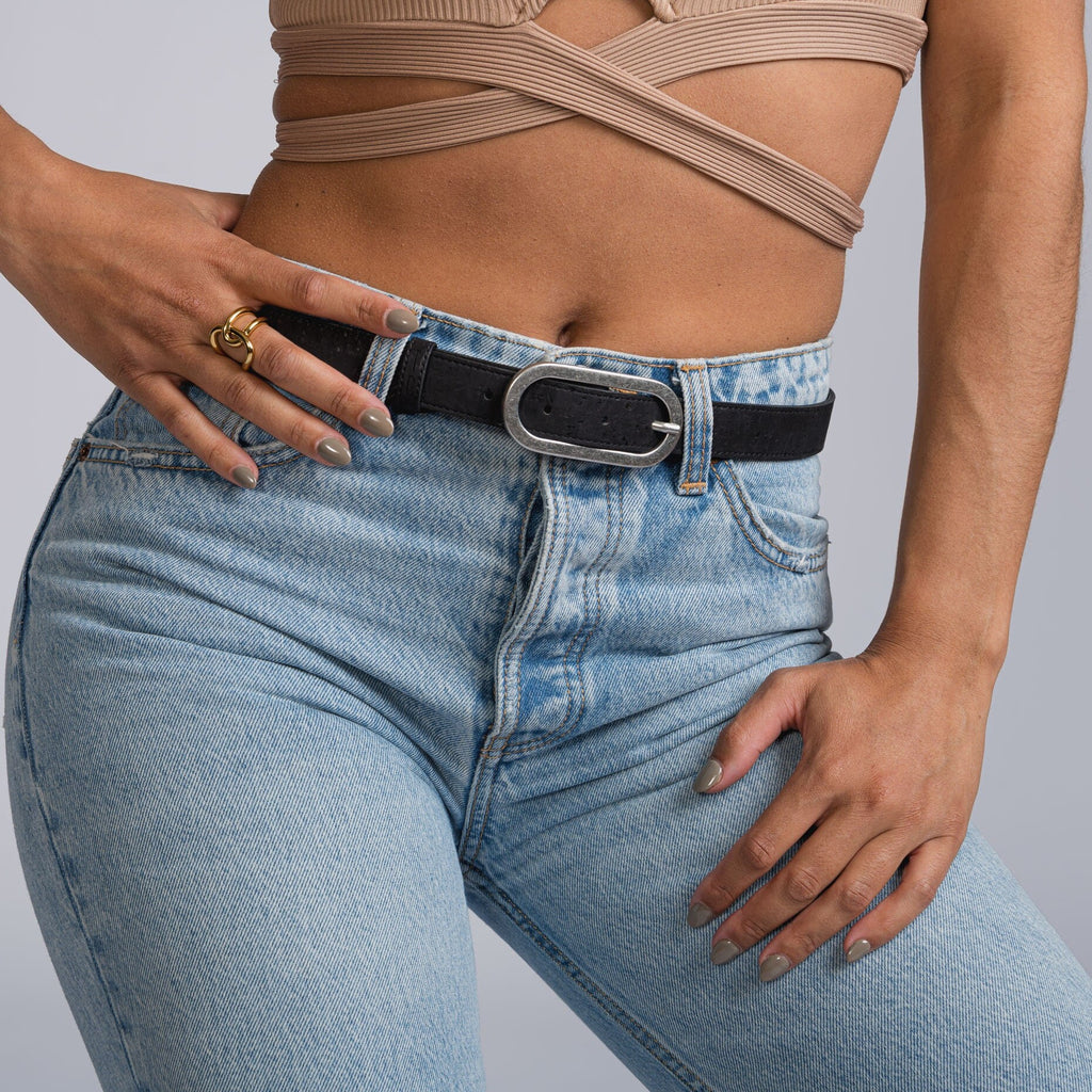 Leather Belt Sizing Guide: Finding the Perfect Fit for Women – Buckle My  Belt