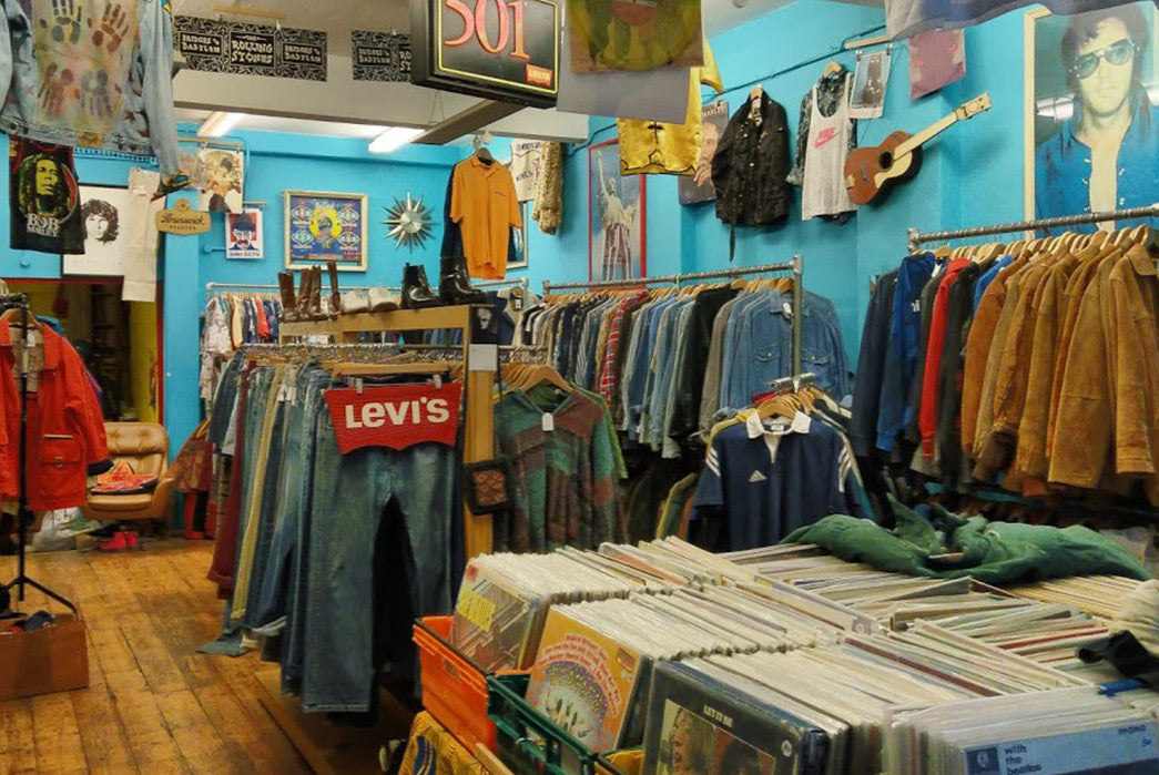Vintage Fashion: How to Incorporate Retro Styles into Modern Wardrobes